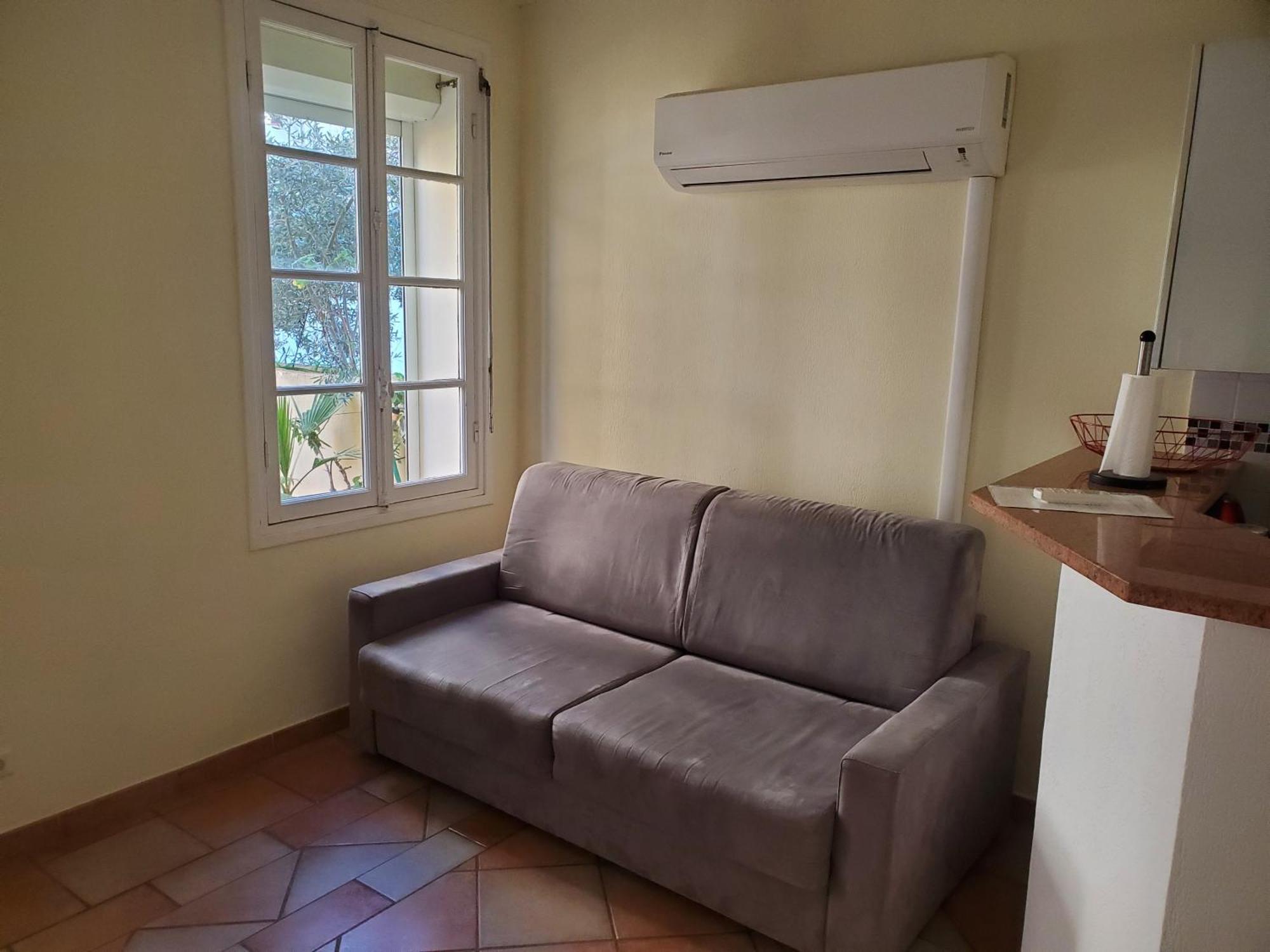 Le Pin Dore Antibes Exterior photo